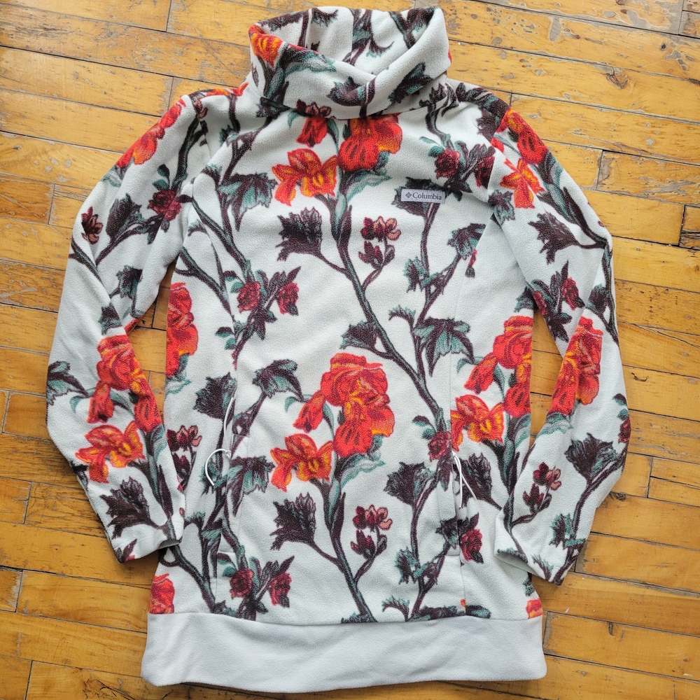 Columbia Women's Turtleneck Sweater - Red and Black Floral on Cream White